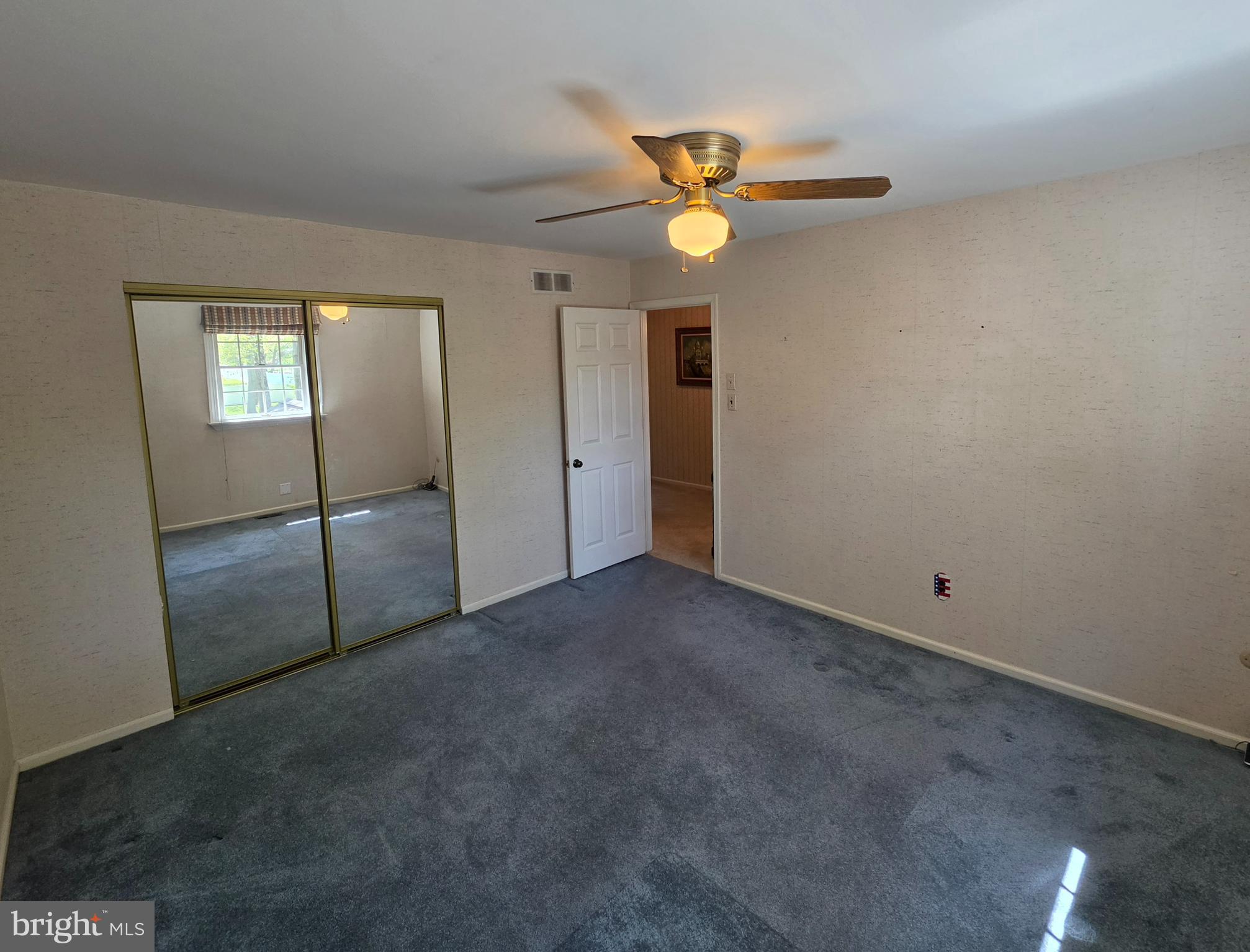 HIDDEN MDWS - Residential