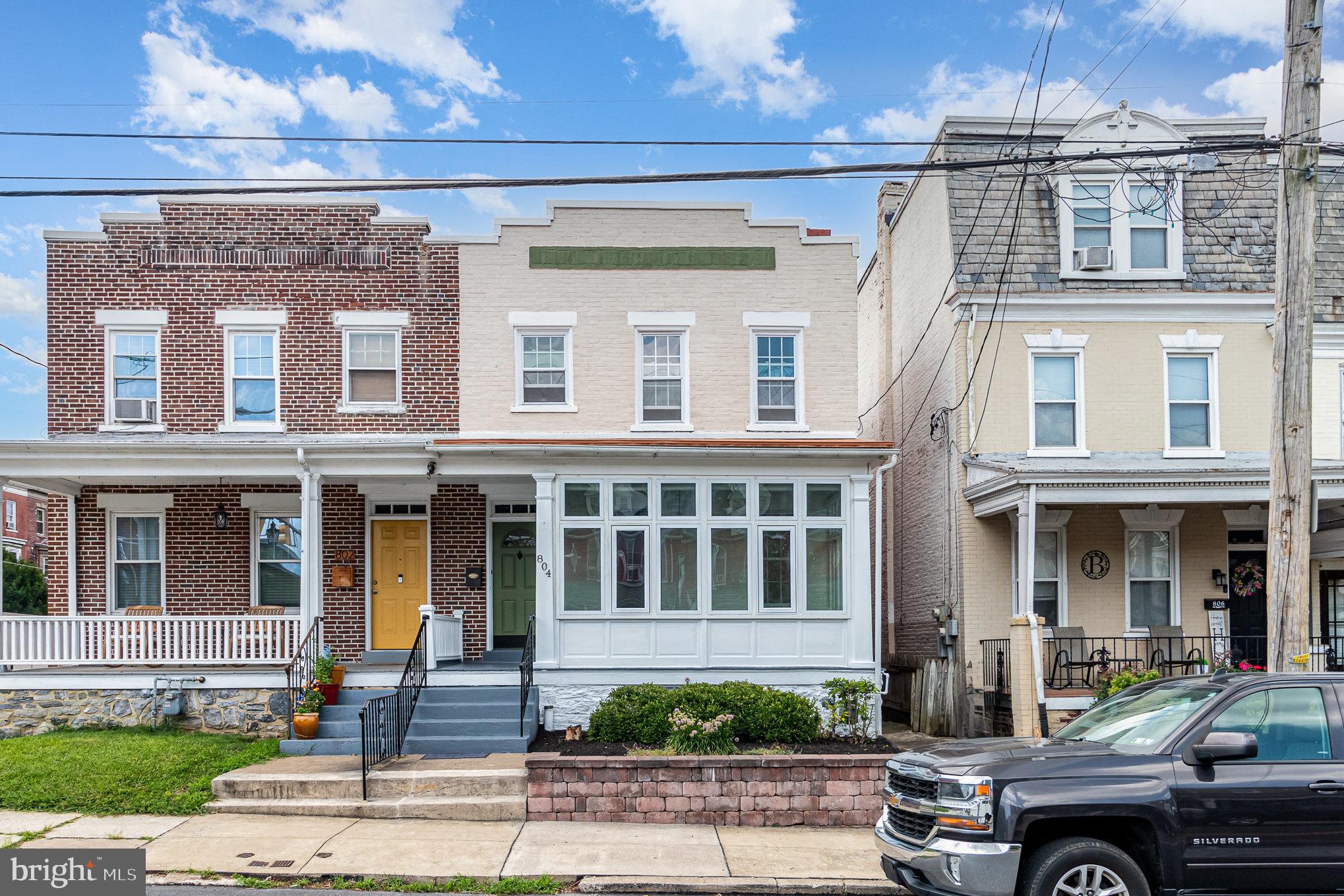804 N PLUM STREET