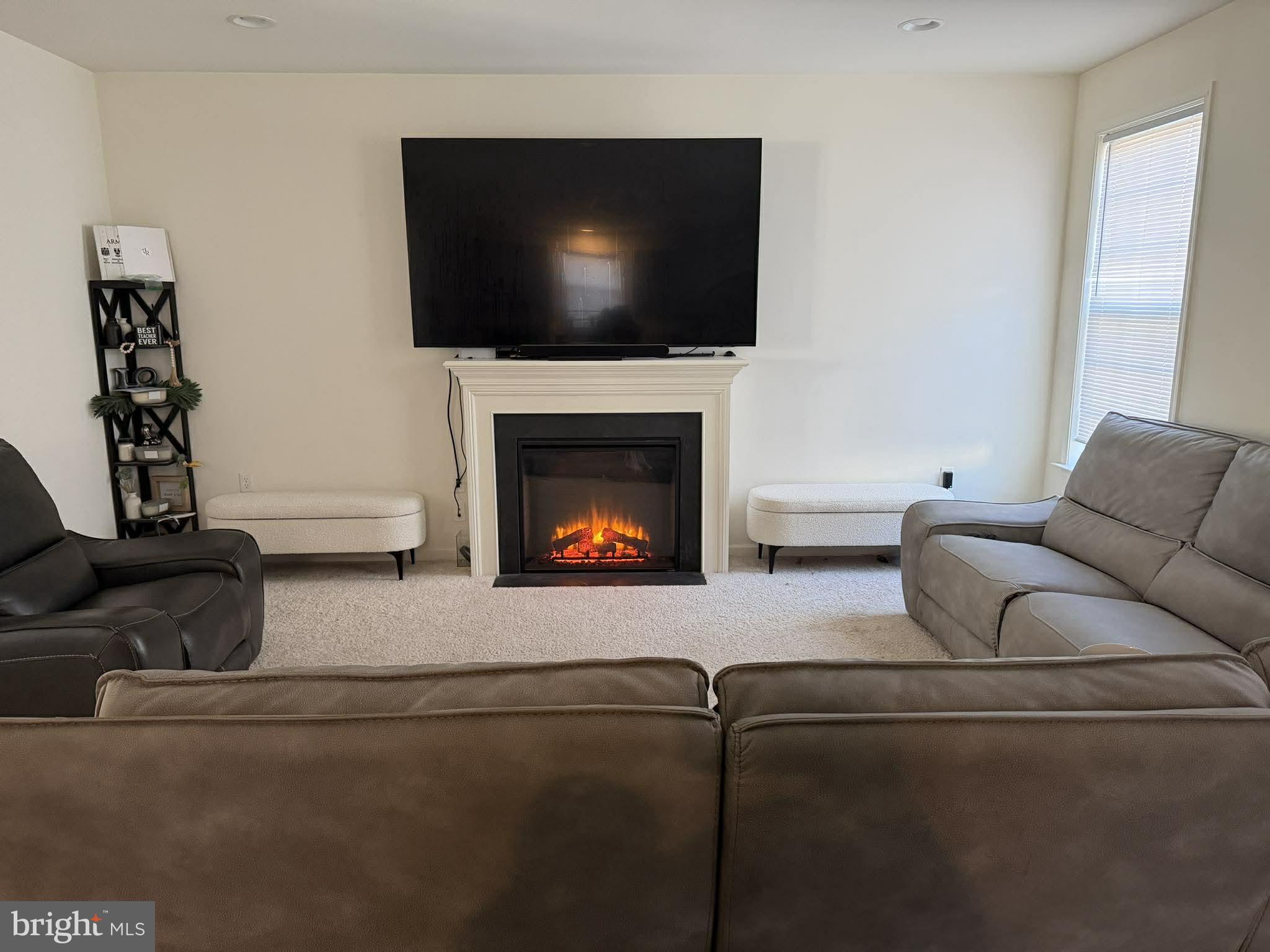 MARTINSBURG STATION - Residential Lease