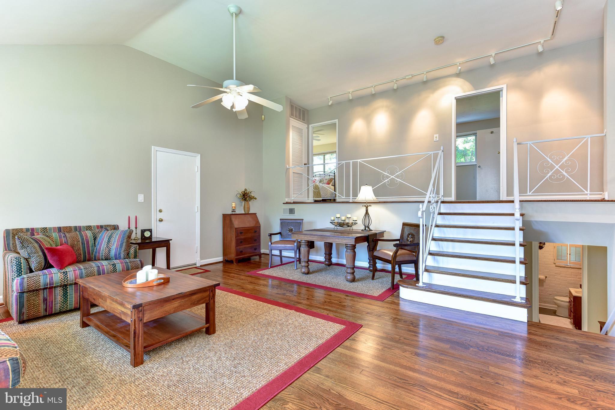 MONTICELLO PARK - Residential