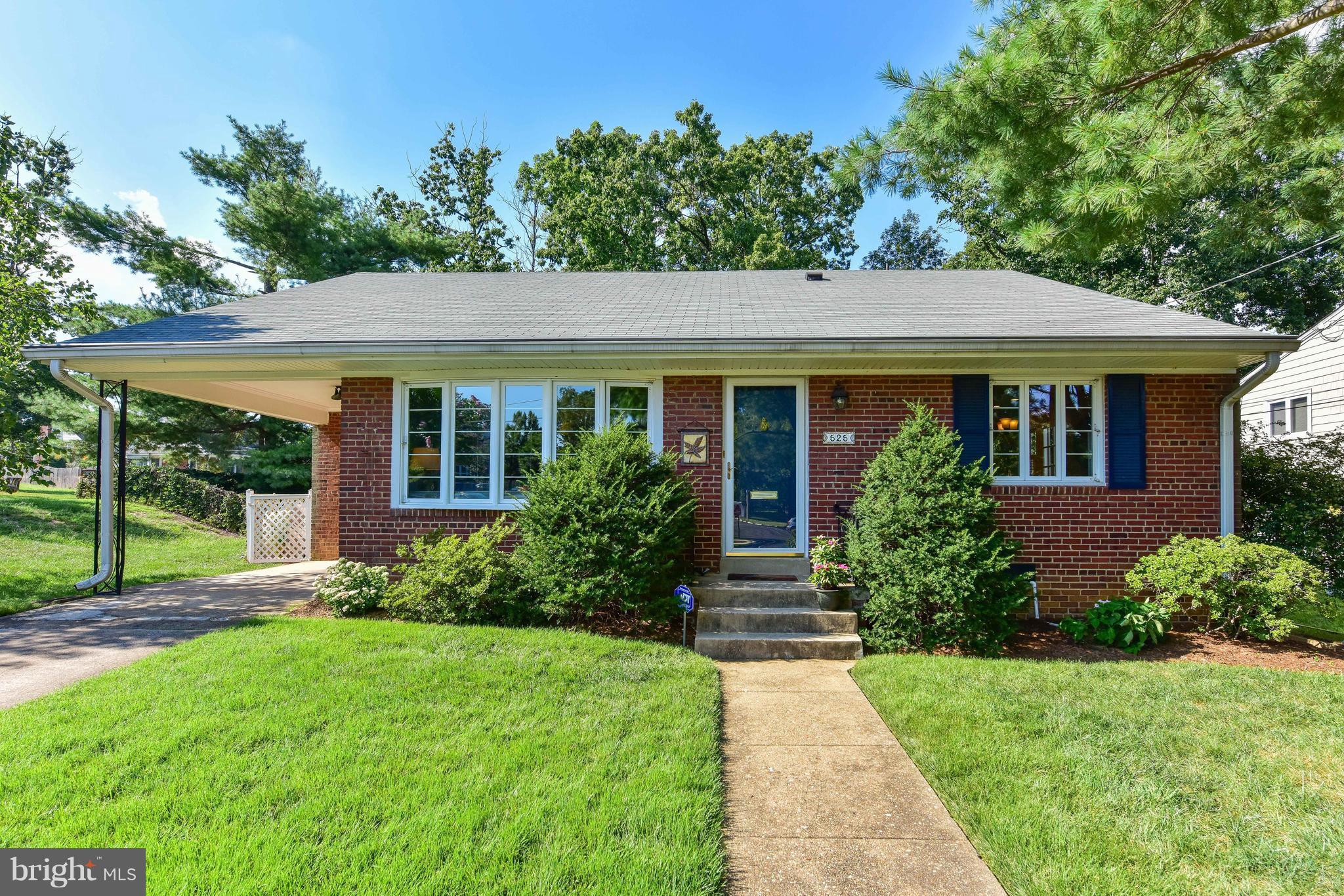 MONTICELLO PARK - Residential