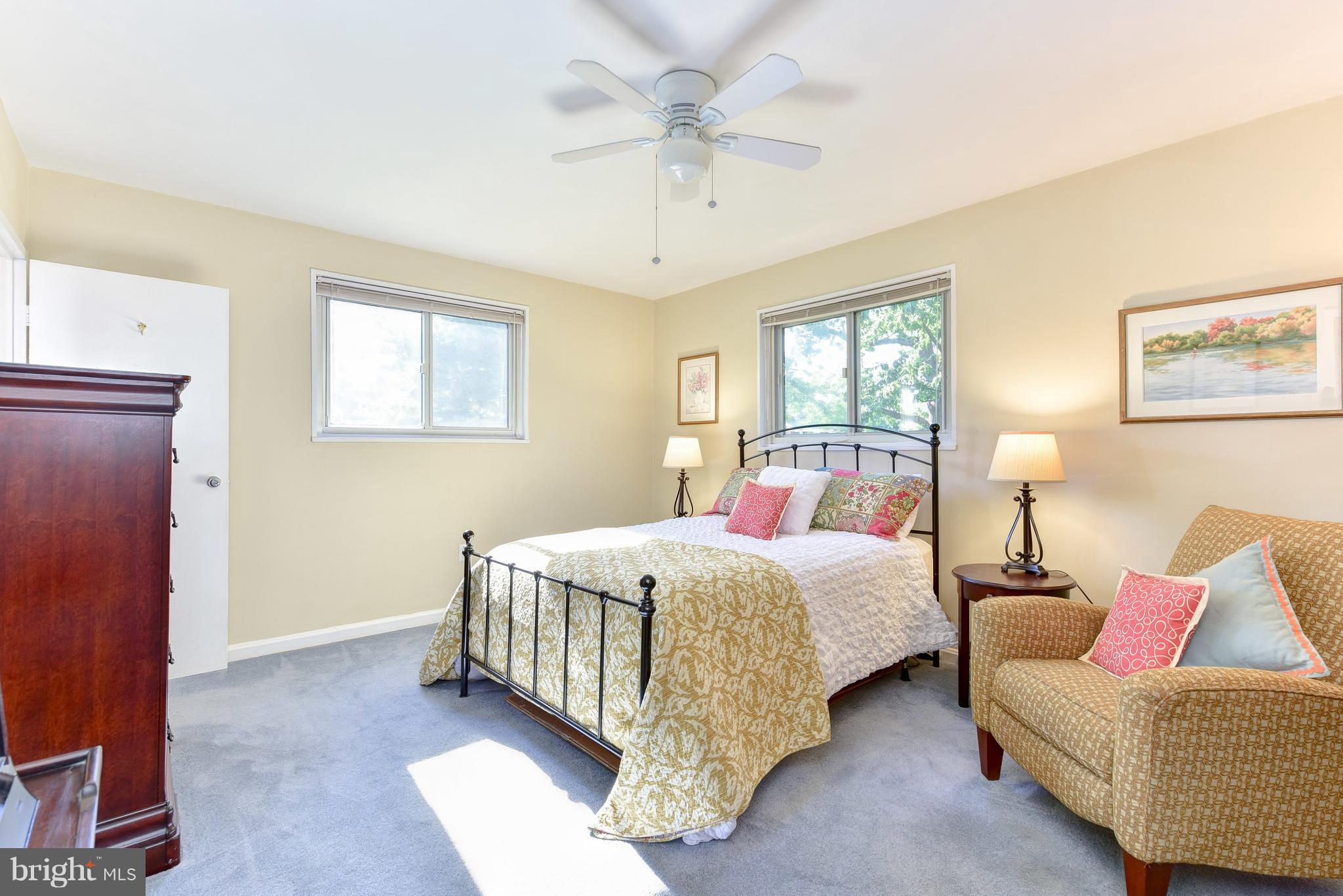 MONTICELLO PARK - Residential