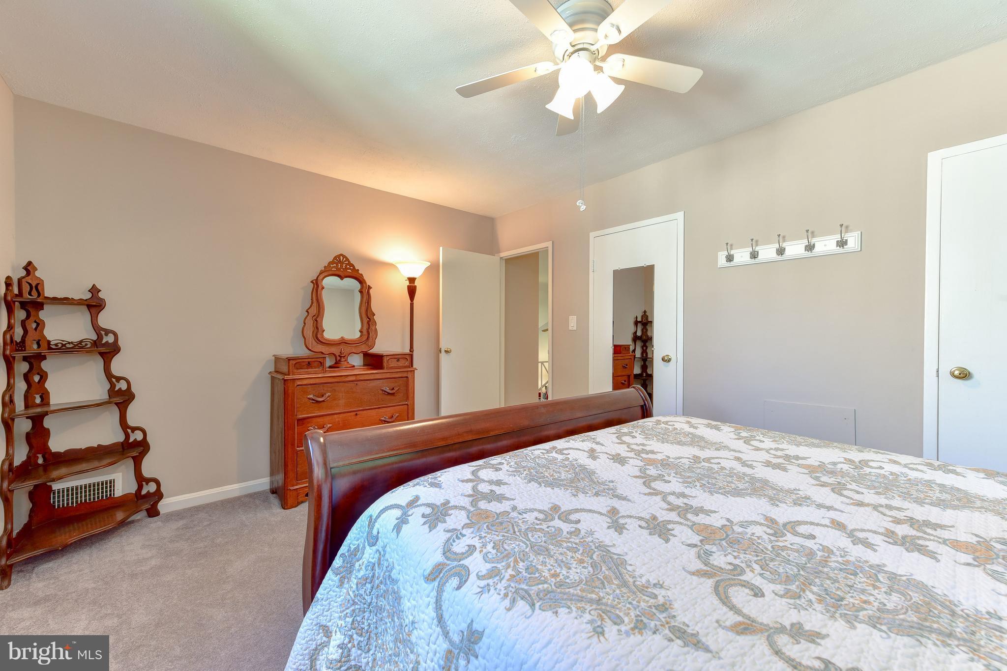 MONTICELLO PARK - Residential