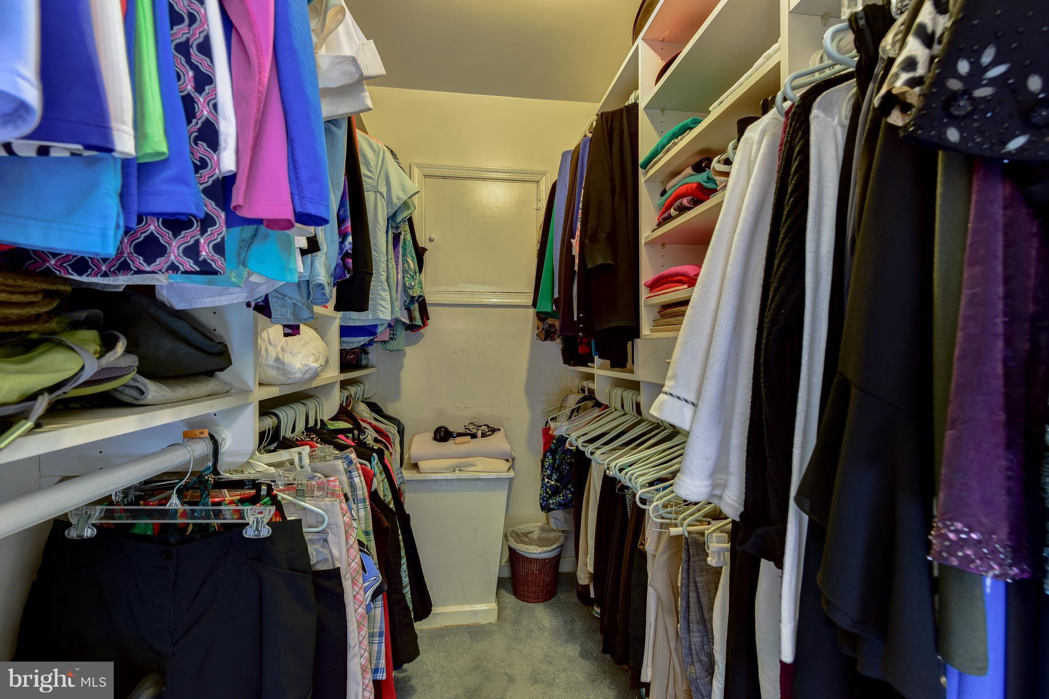 MONTICELLO PARK - Residential