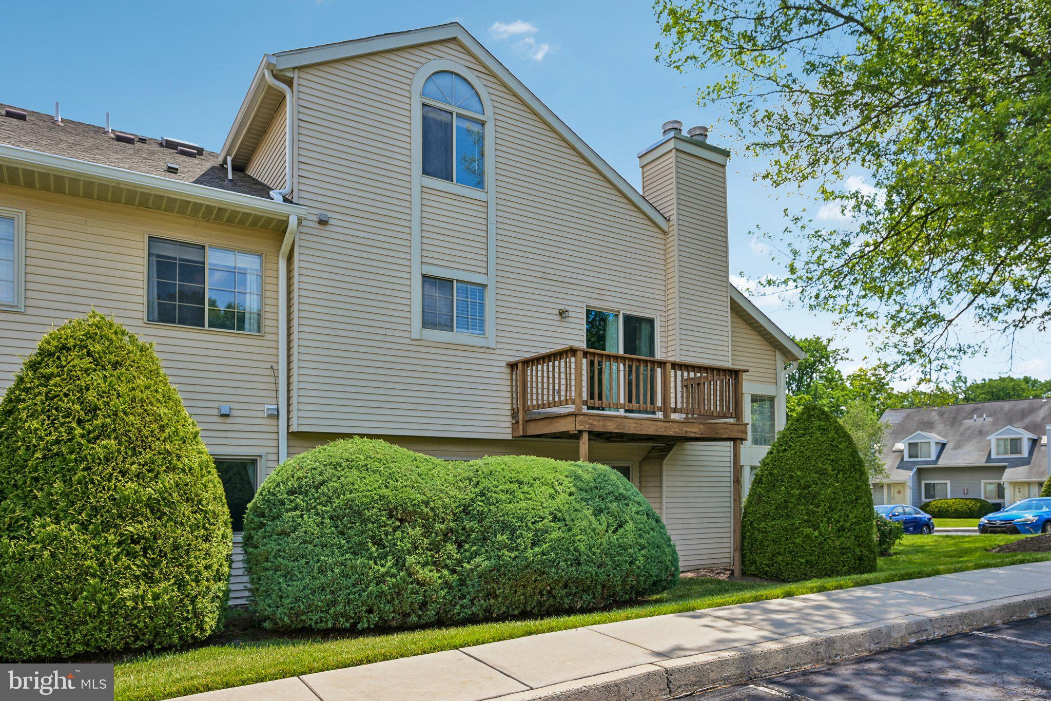 418 BROWN BRIAR CIRCLE