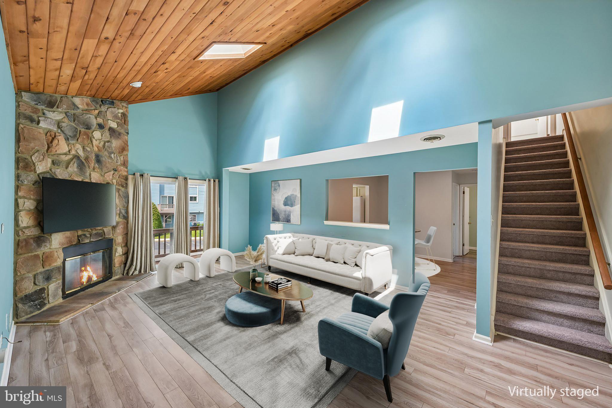 418 BROWN BRIAR CIRCLE