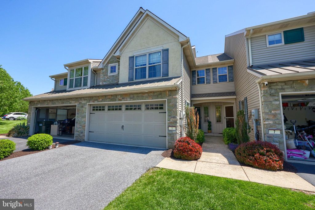 Photo of 9 Rebecca Drive, DENVER, PA 17517 (MLS # PALA2087466)