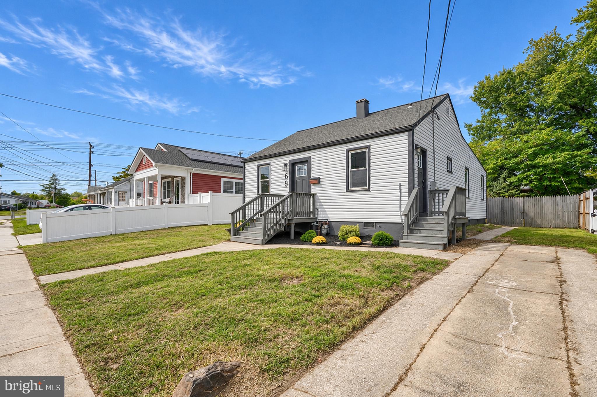 69 SMITH AVENUE