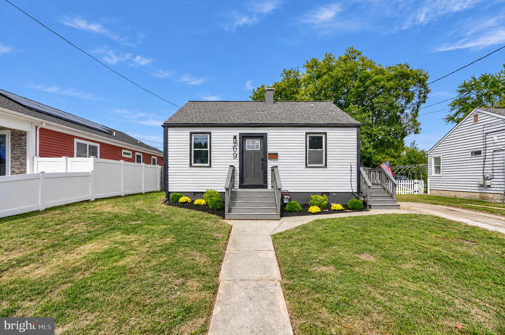 69 SMITH AVENUE