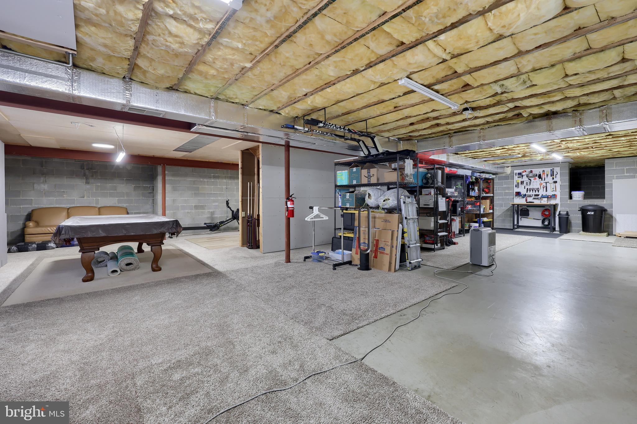 PINE HILL ESTATES - Residential