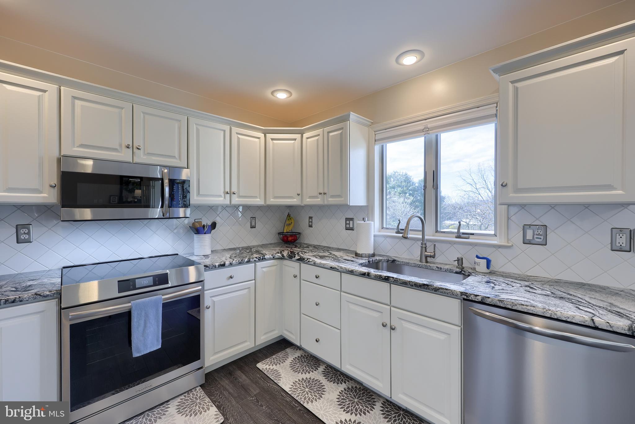 PINE HILL ESTATES - Residential