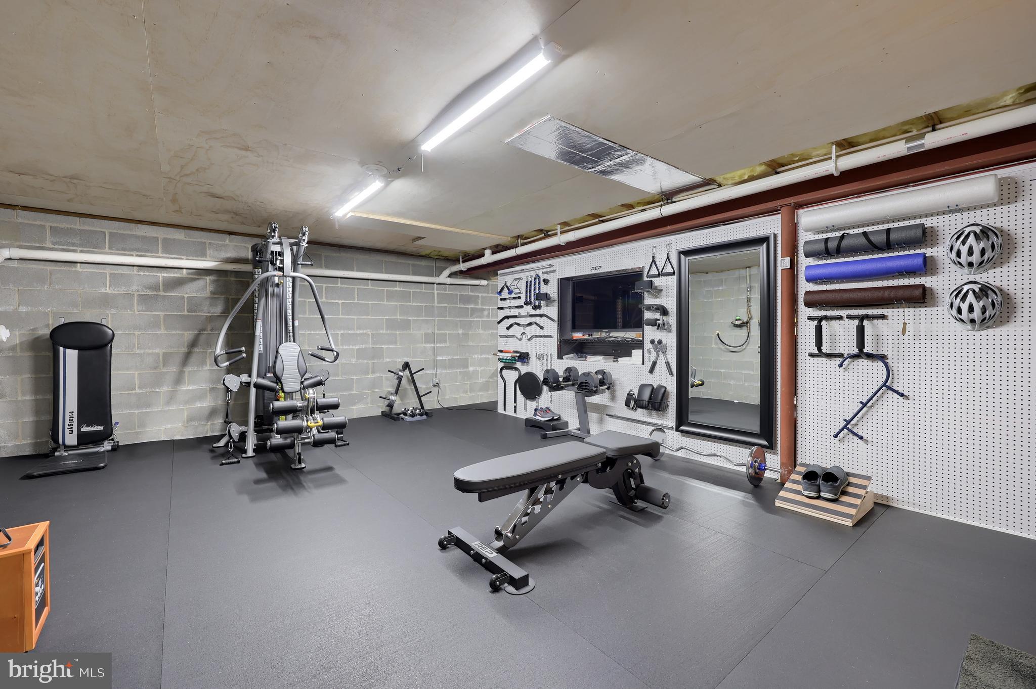 PINE HILL ESTATES - Residential