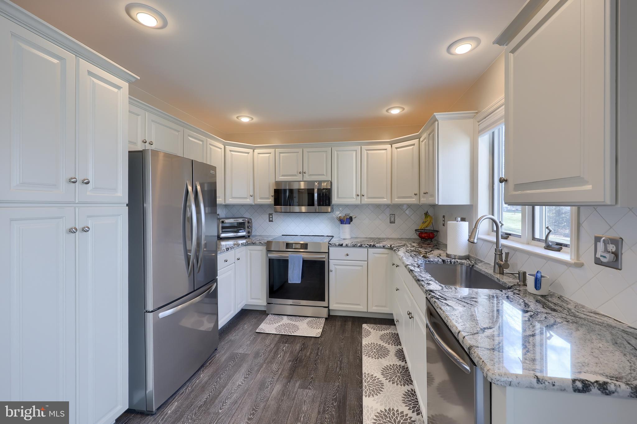 PINE HILL ESTATES - Residential