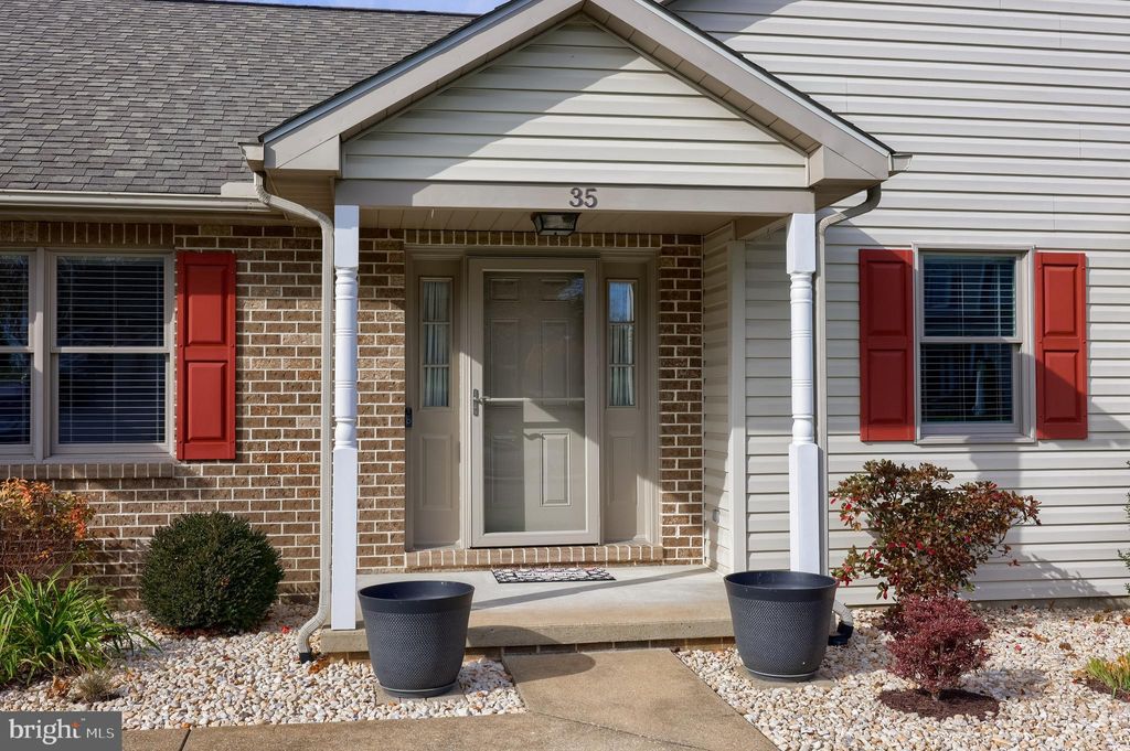 Photo of 35 Field Lane, LITITZ, PA 17543 (MLS # PALA2080020)