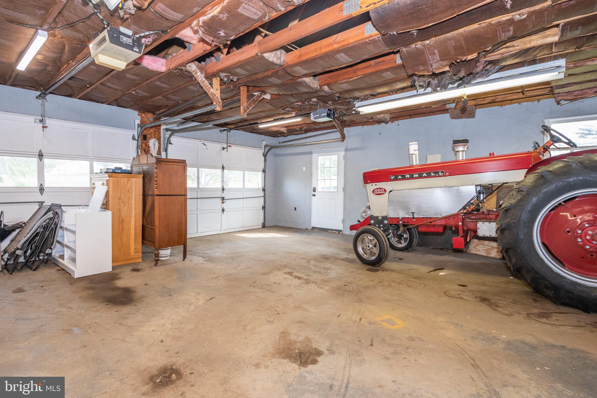 MOUNTAIN LAKE PARK - Residential