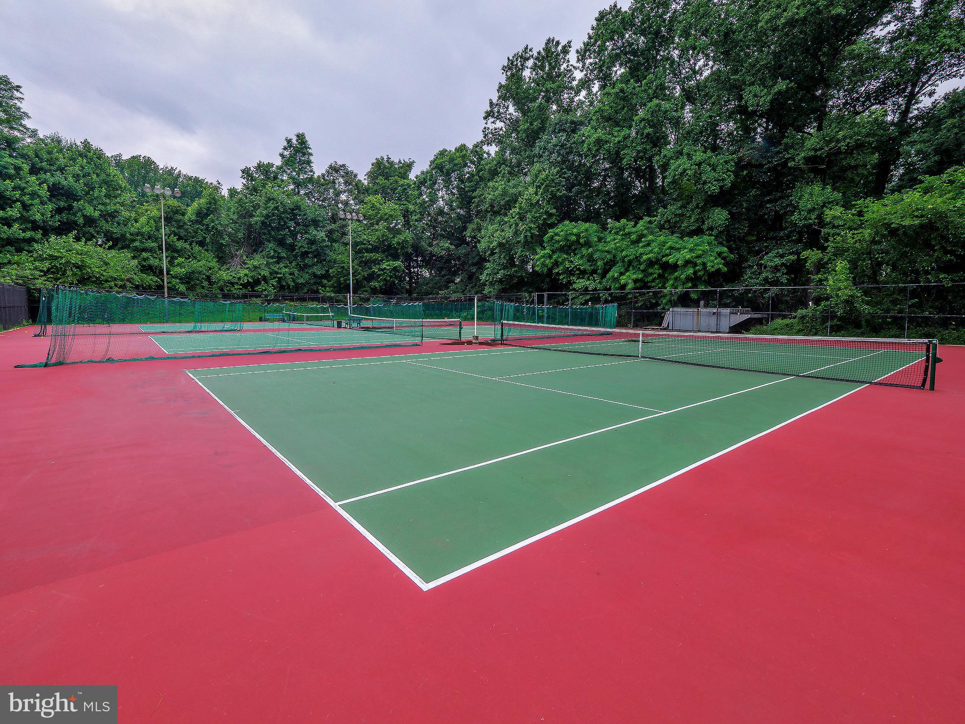 RENAISSANCE AT TYSONS - Residential