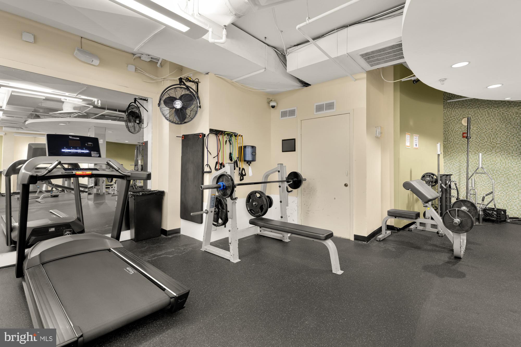 RENAISSANCE AT TYSONS - Residential