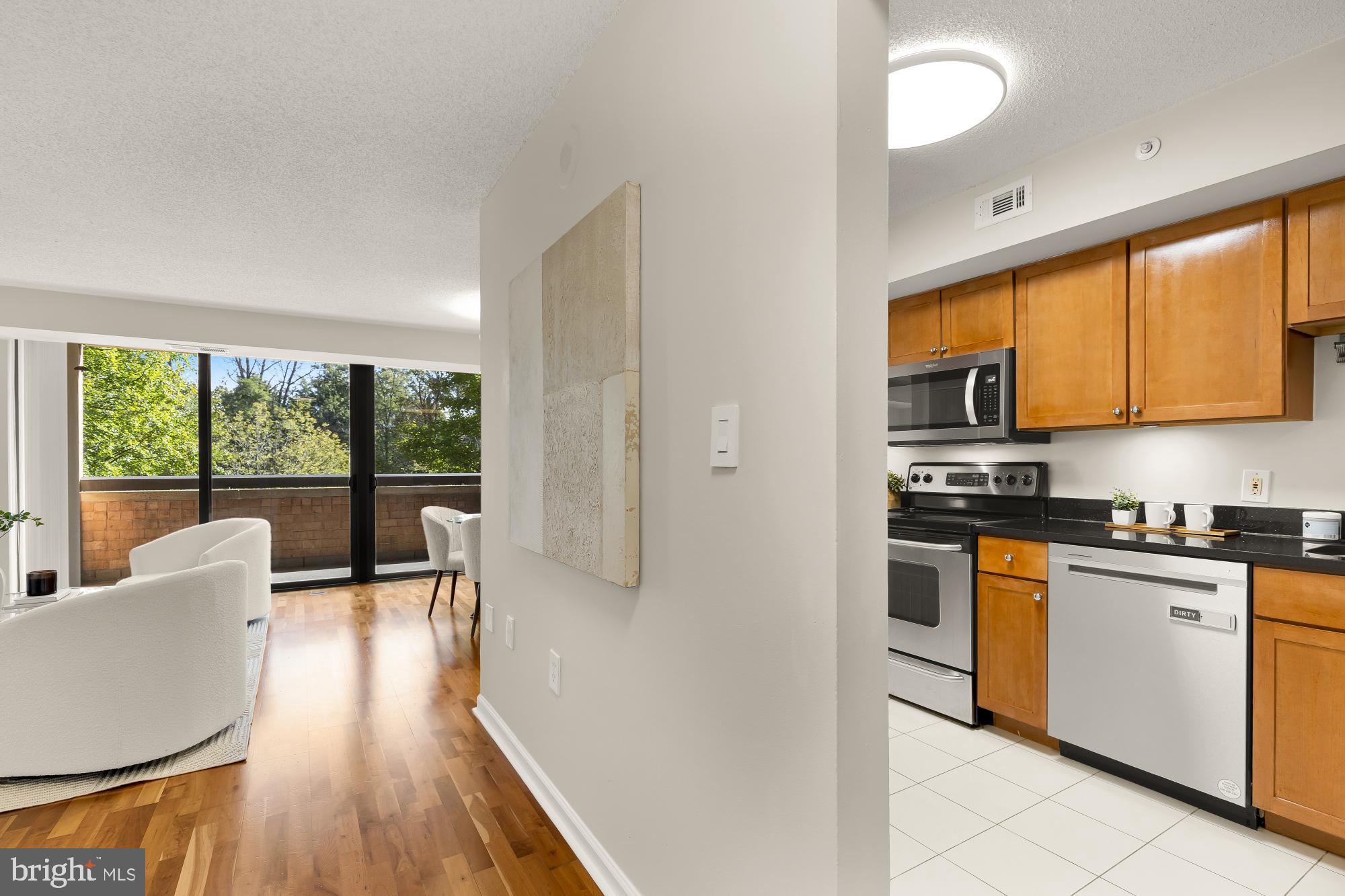 RENAISSANCE AT TYSONS - Residential