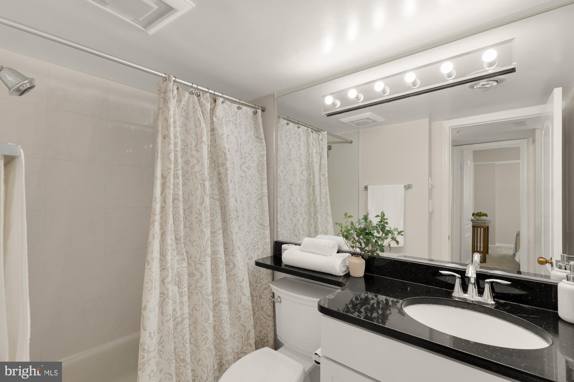 RENAISSANCE AT TYSONS - Residential