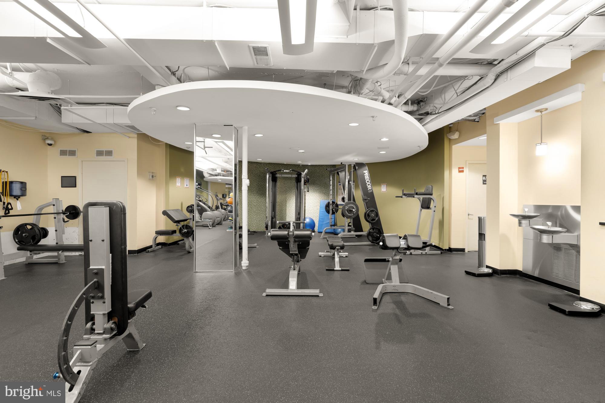 RENAISSANCE AT TYSONS - Residential