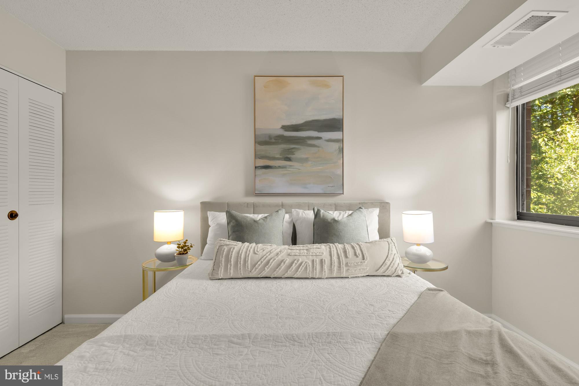 RENAISSANCE AT TYSONS - Residential