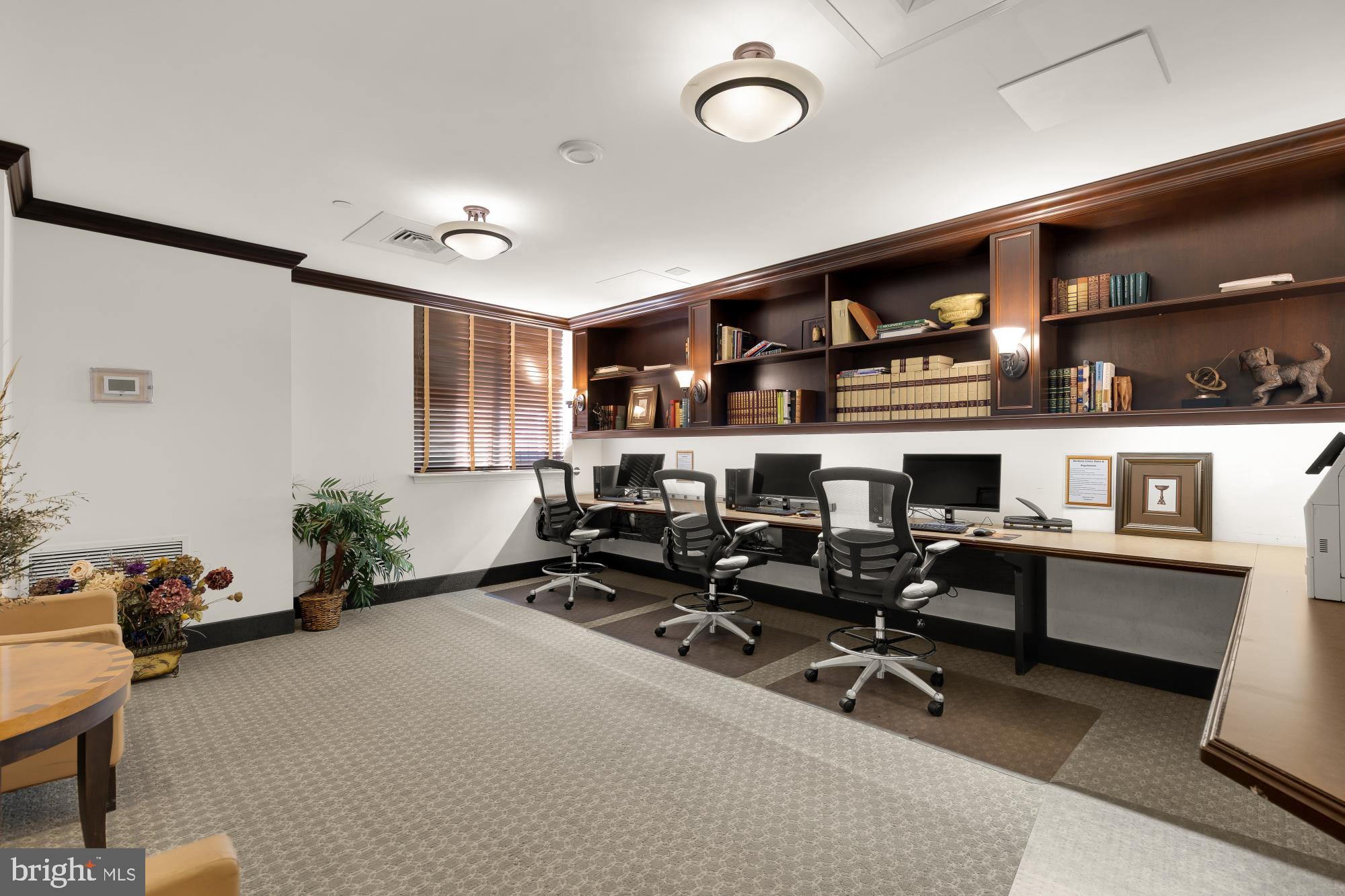 RENAISSANCE AT TYSONS - Residential