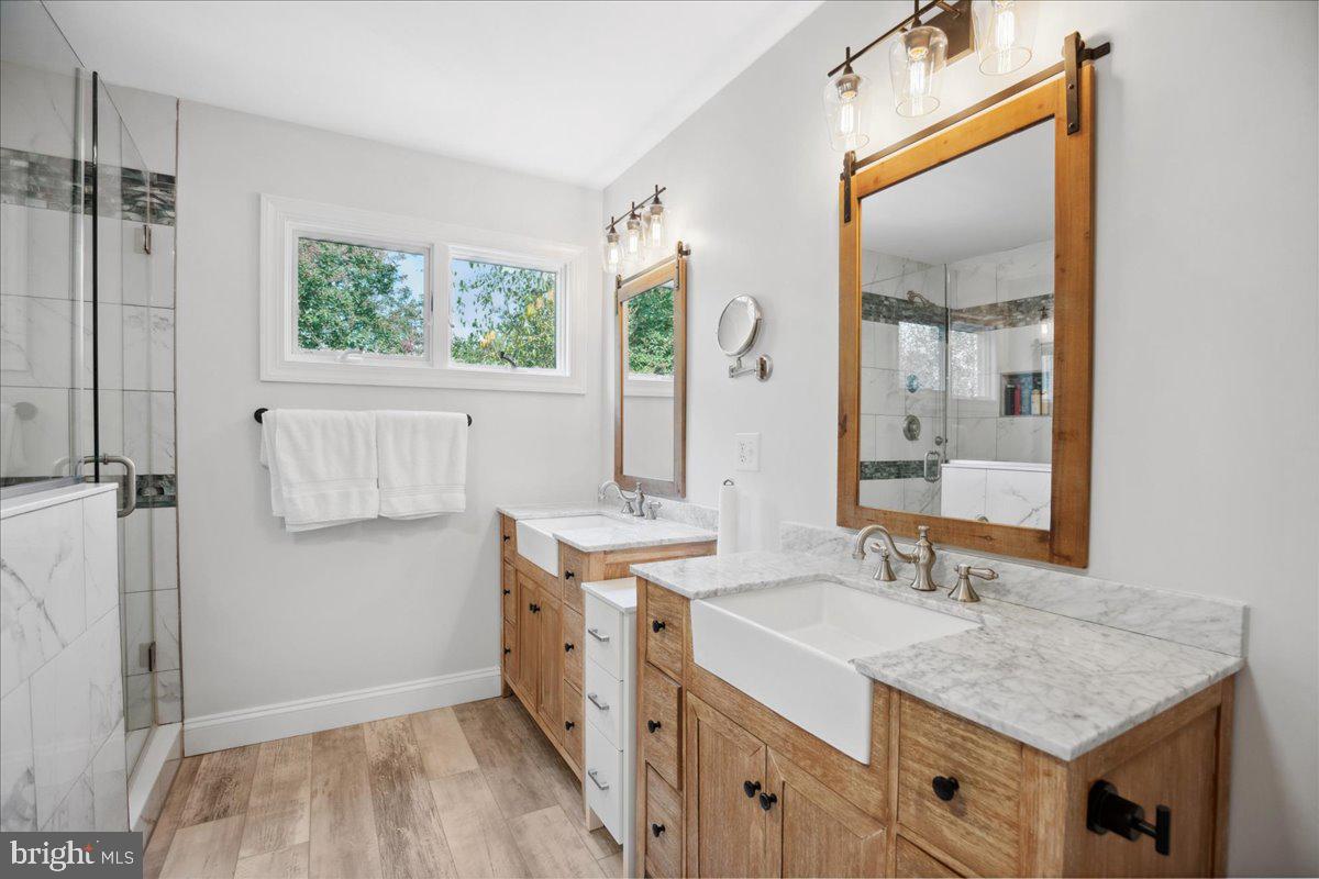 DRUM POINT - Residential