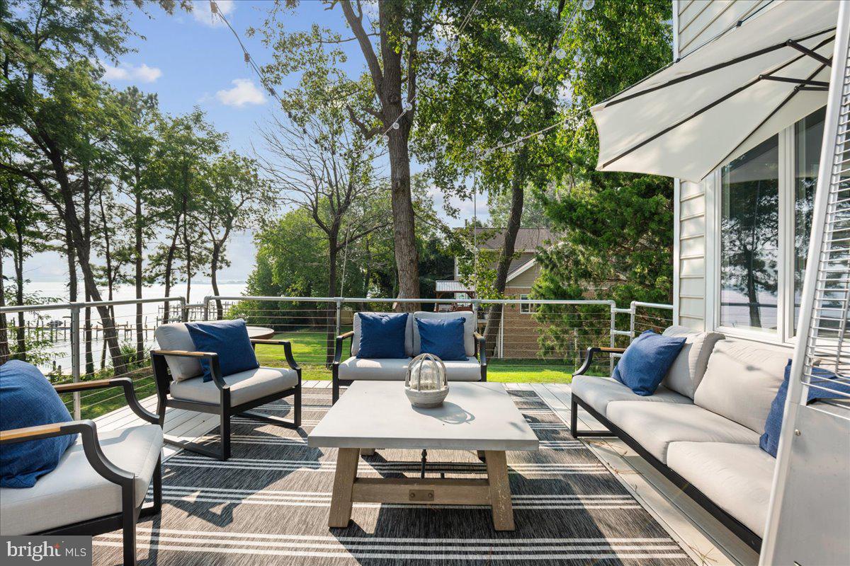 DRUM POINT - Residential