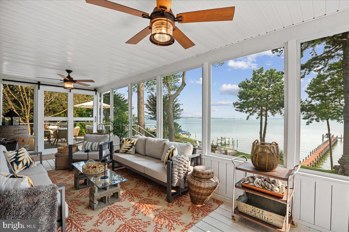 DRUM POINT - Residential