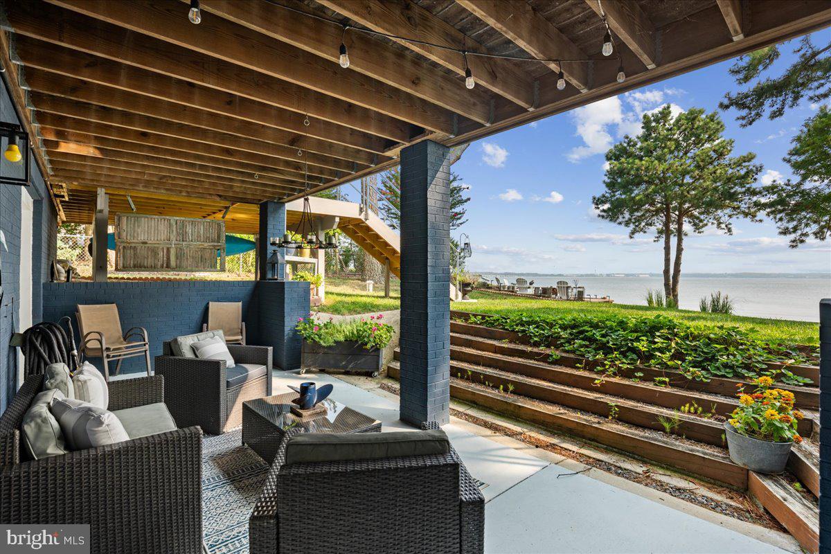 DRUM POINT - Residential