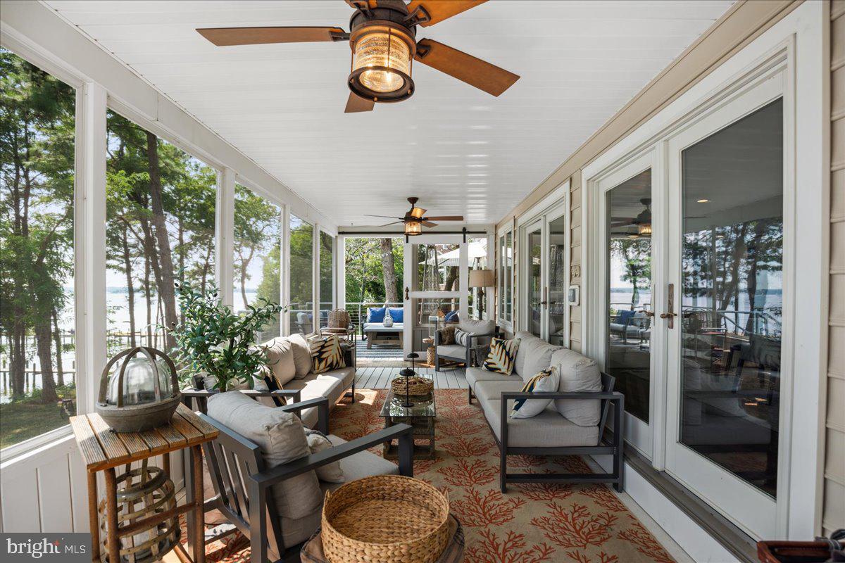 DRUM POINT - Residential