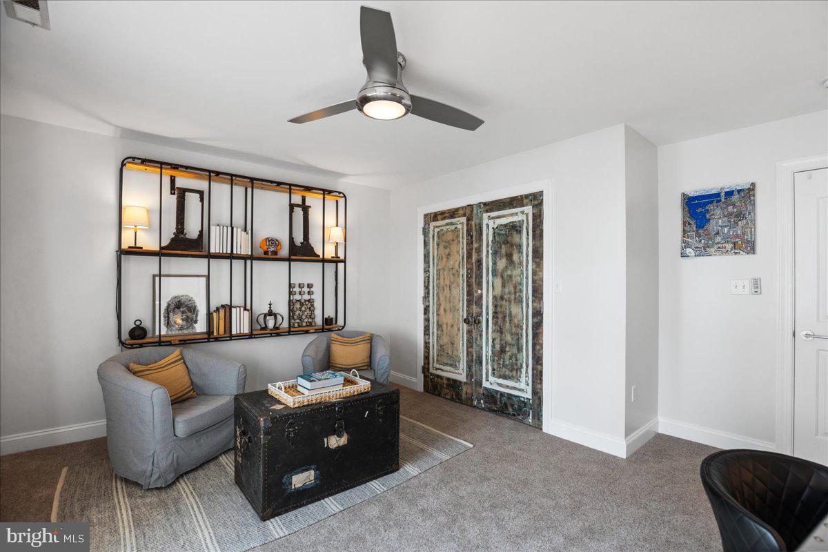 DRUM POINT - Residential