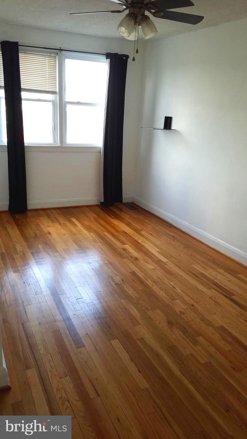 BROOKLYN PARK - Residential Lease