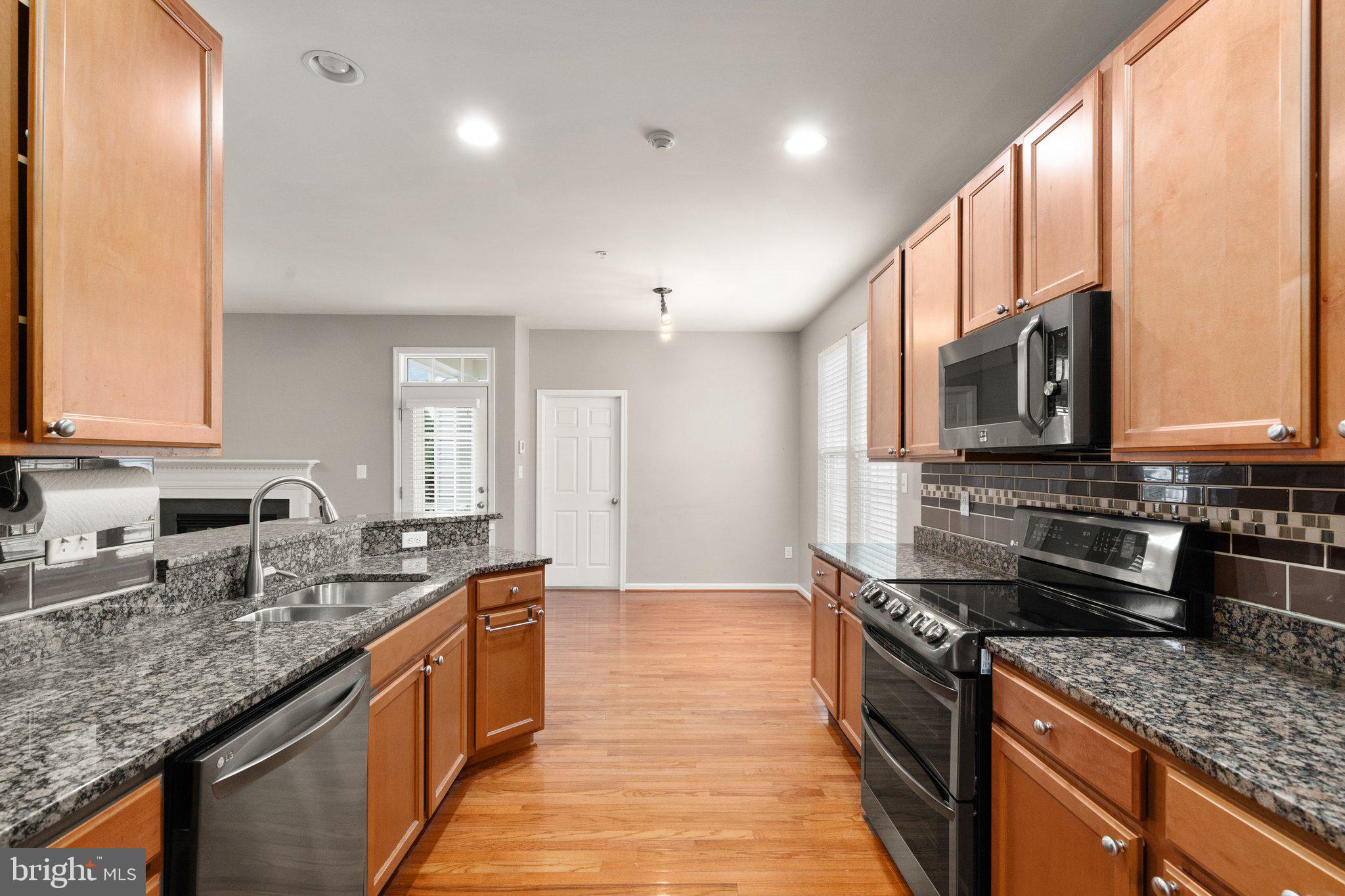 CANNON BLUFF - Residential