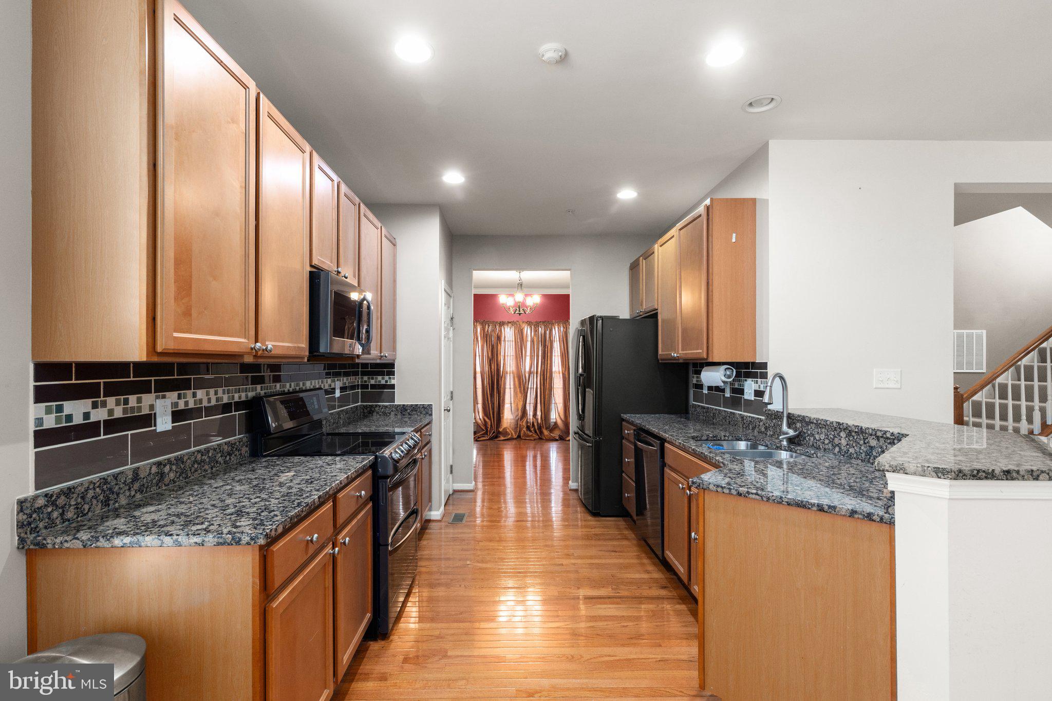 CANNON BLUFF - Residential