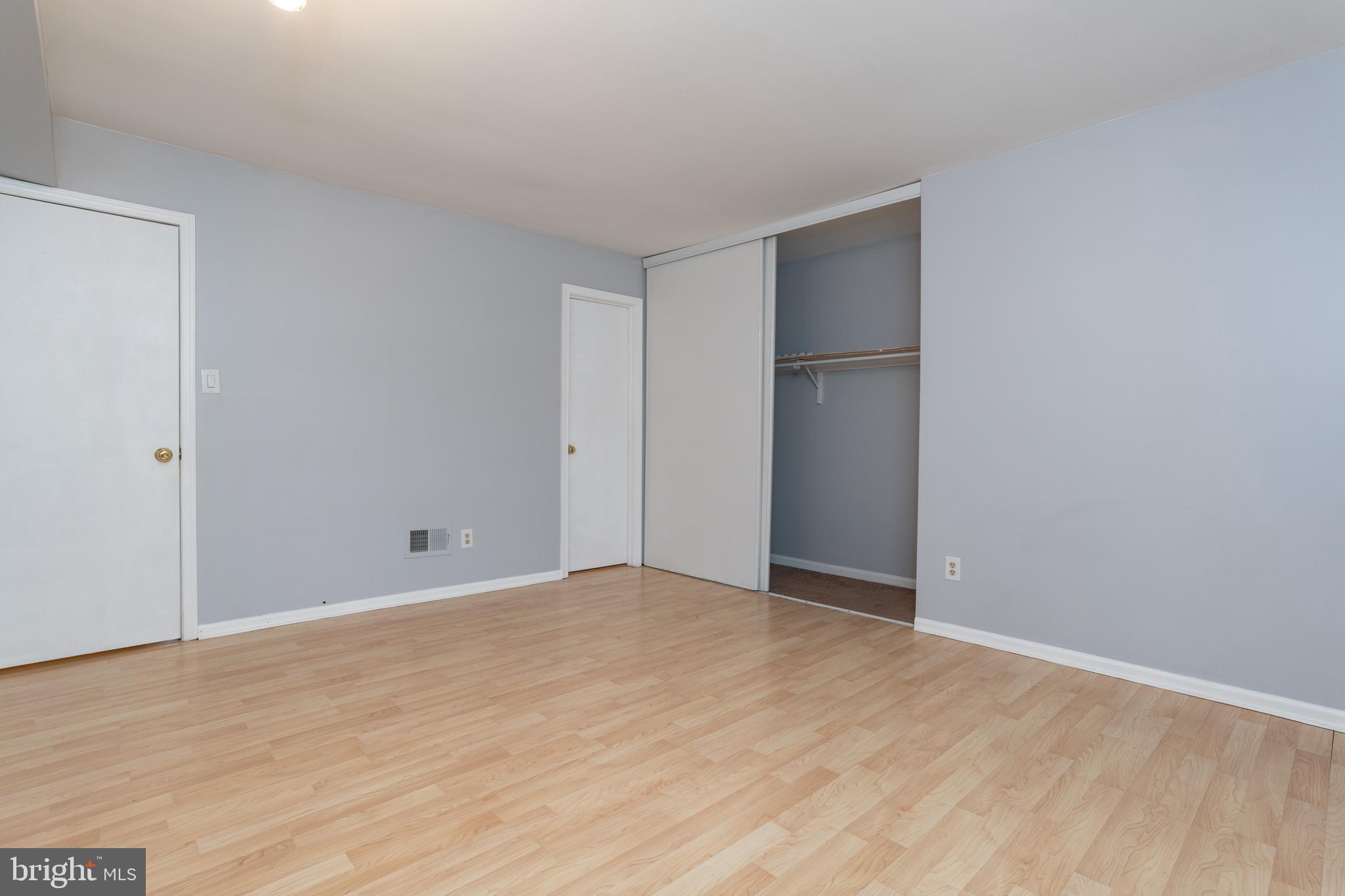 WINDING BROOK - Residential Lease