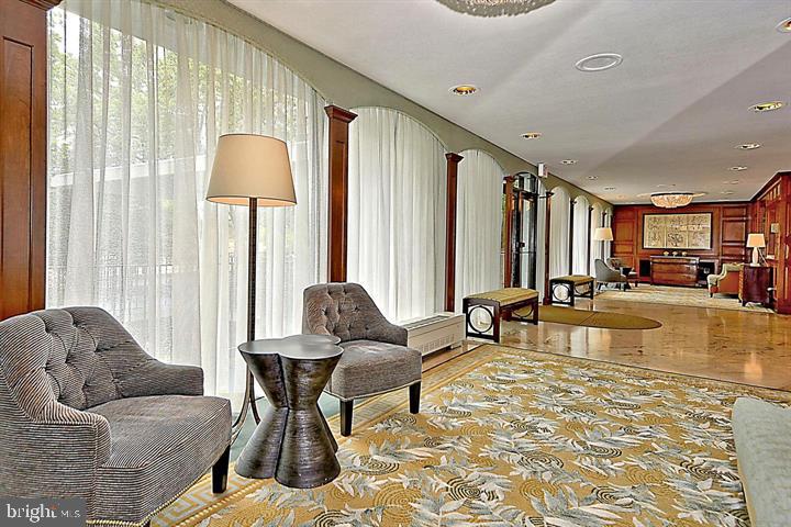 THE CHATHAM - Residential