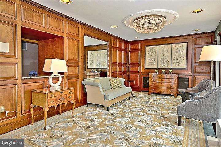 THE CHATHAM - Residential