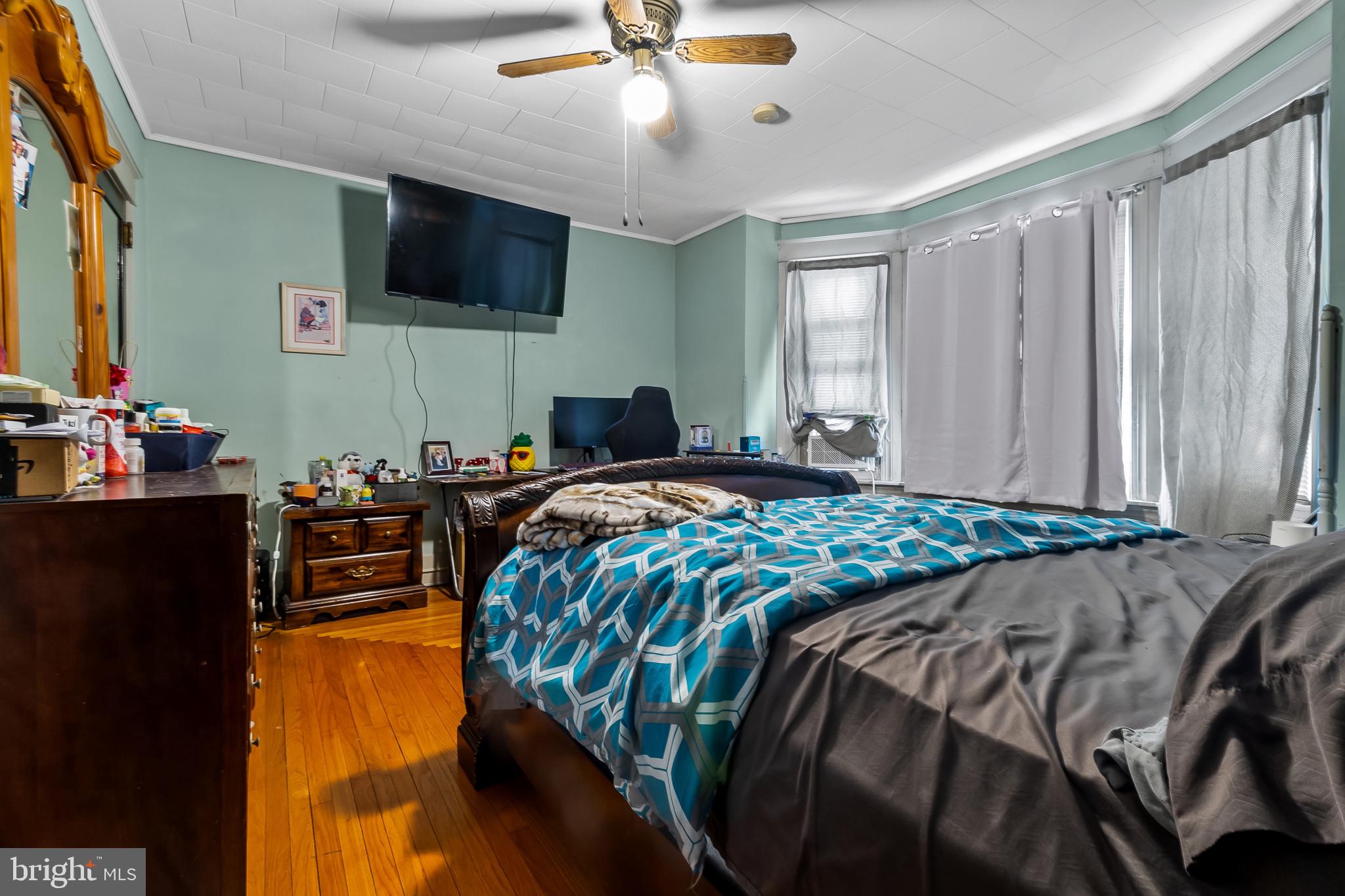 ALLENTOWN - Residential