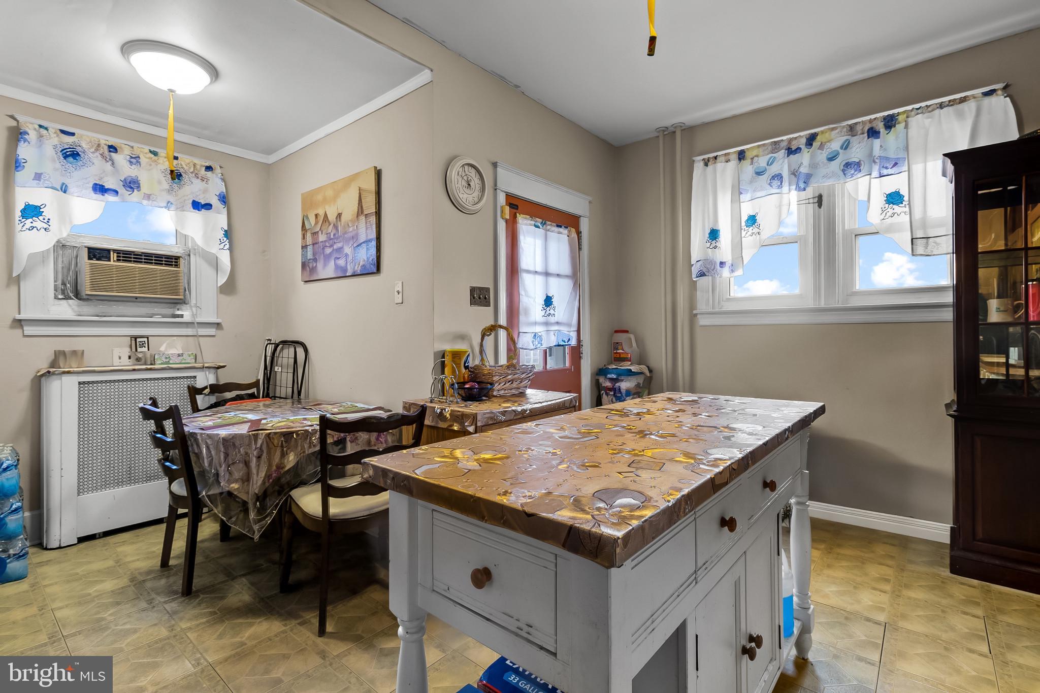 ALLENTOWN - Residential