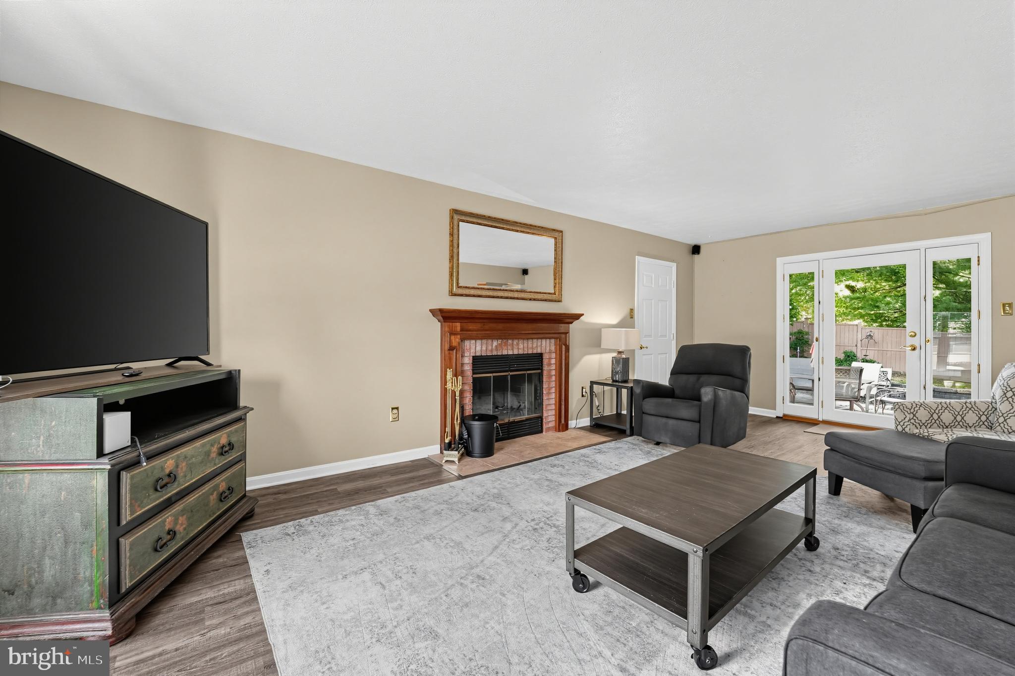 4539 N WOODS TRL