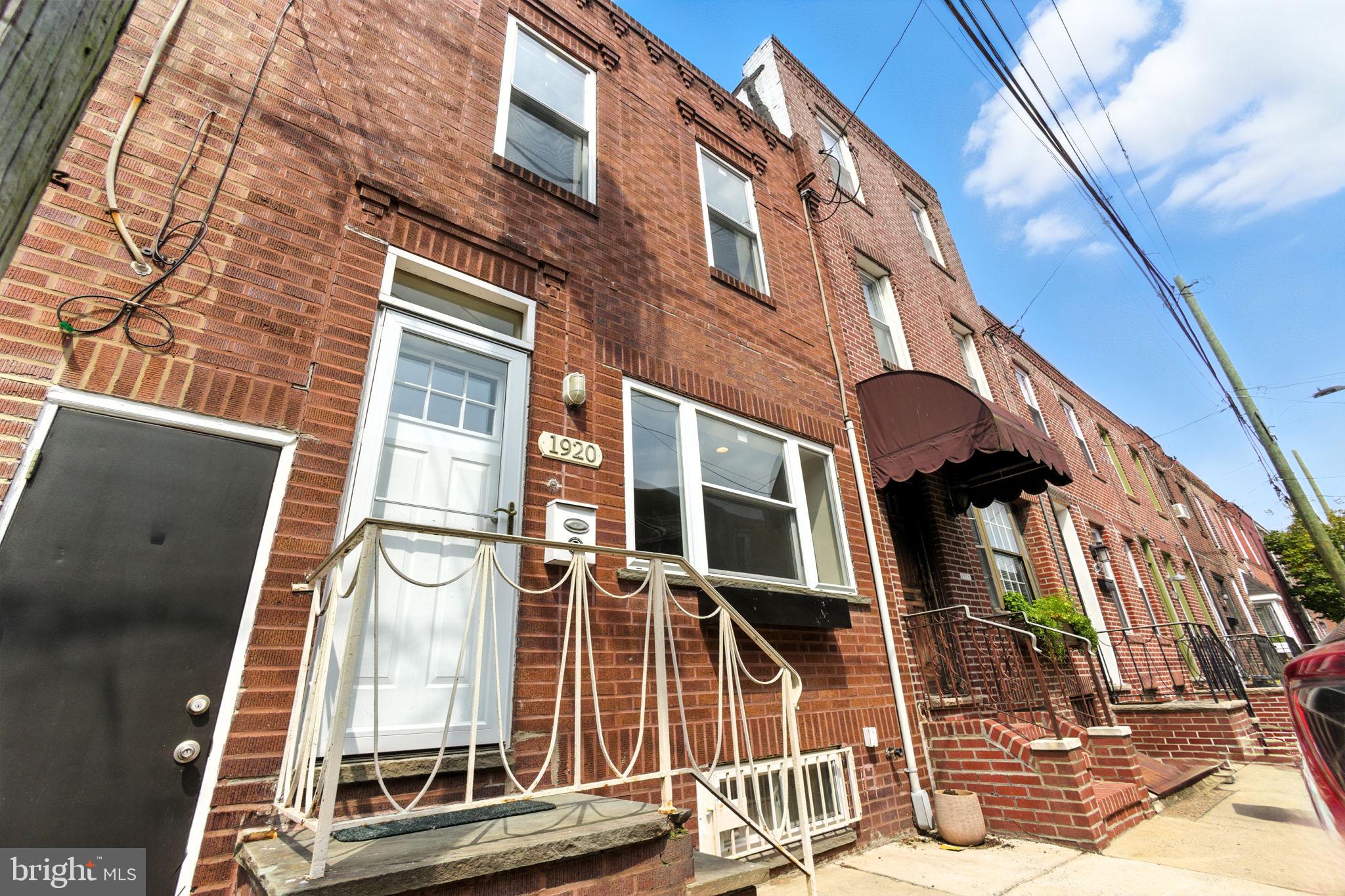 EAST PASSYUNK CROSSING - Residential Lease