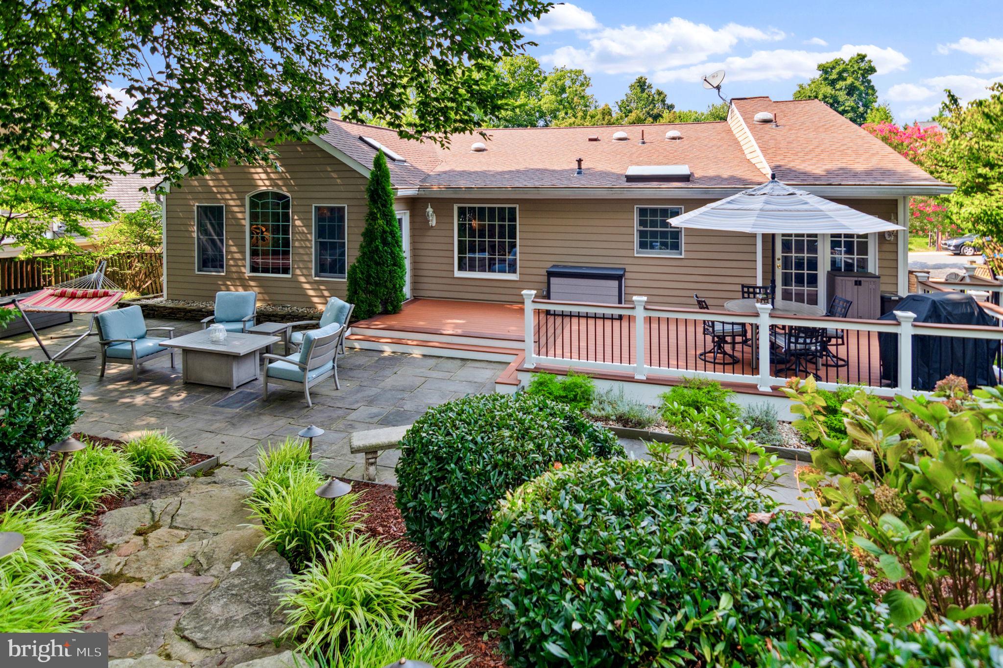 BURNING TREE VALLEY - Residential