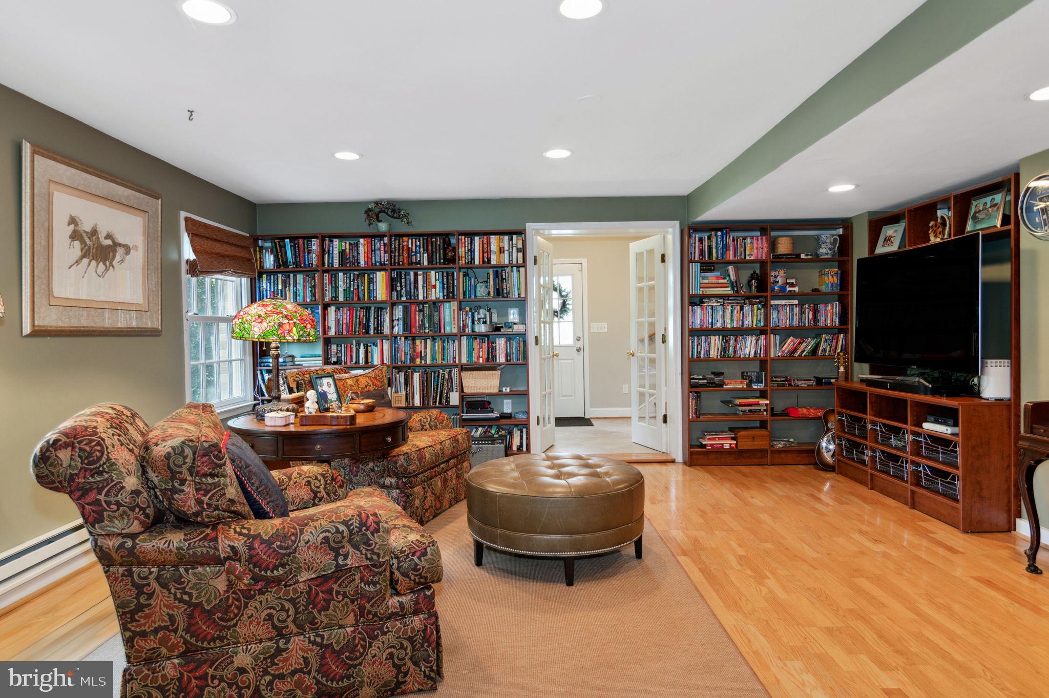 BURNING TREE VALLEY - Residential