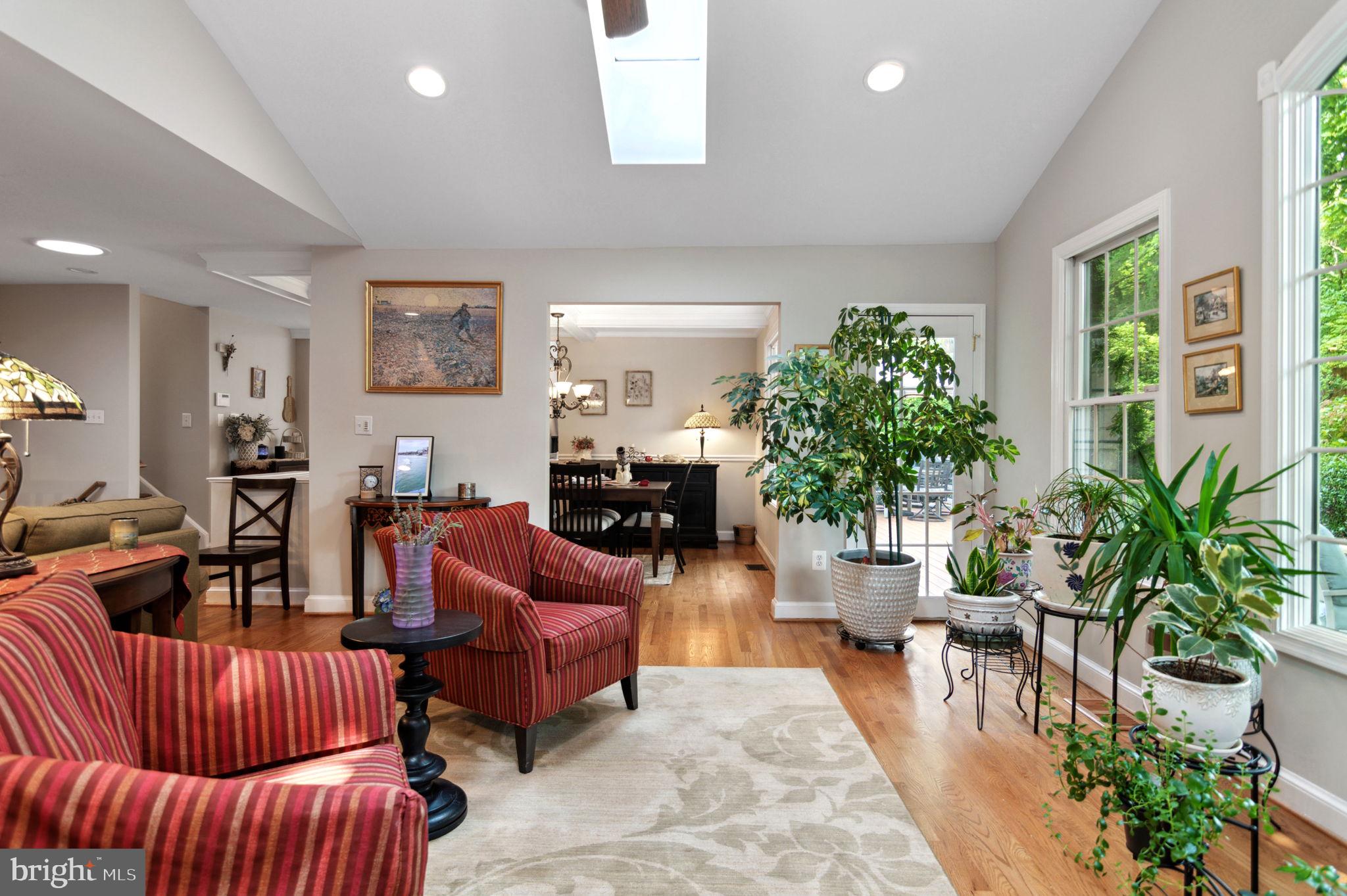 BURNING TREE VALLEY - Residential