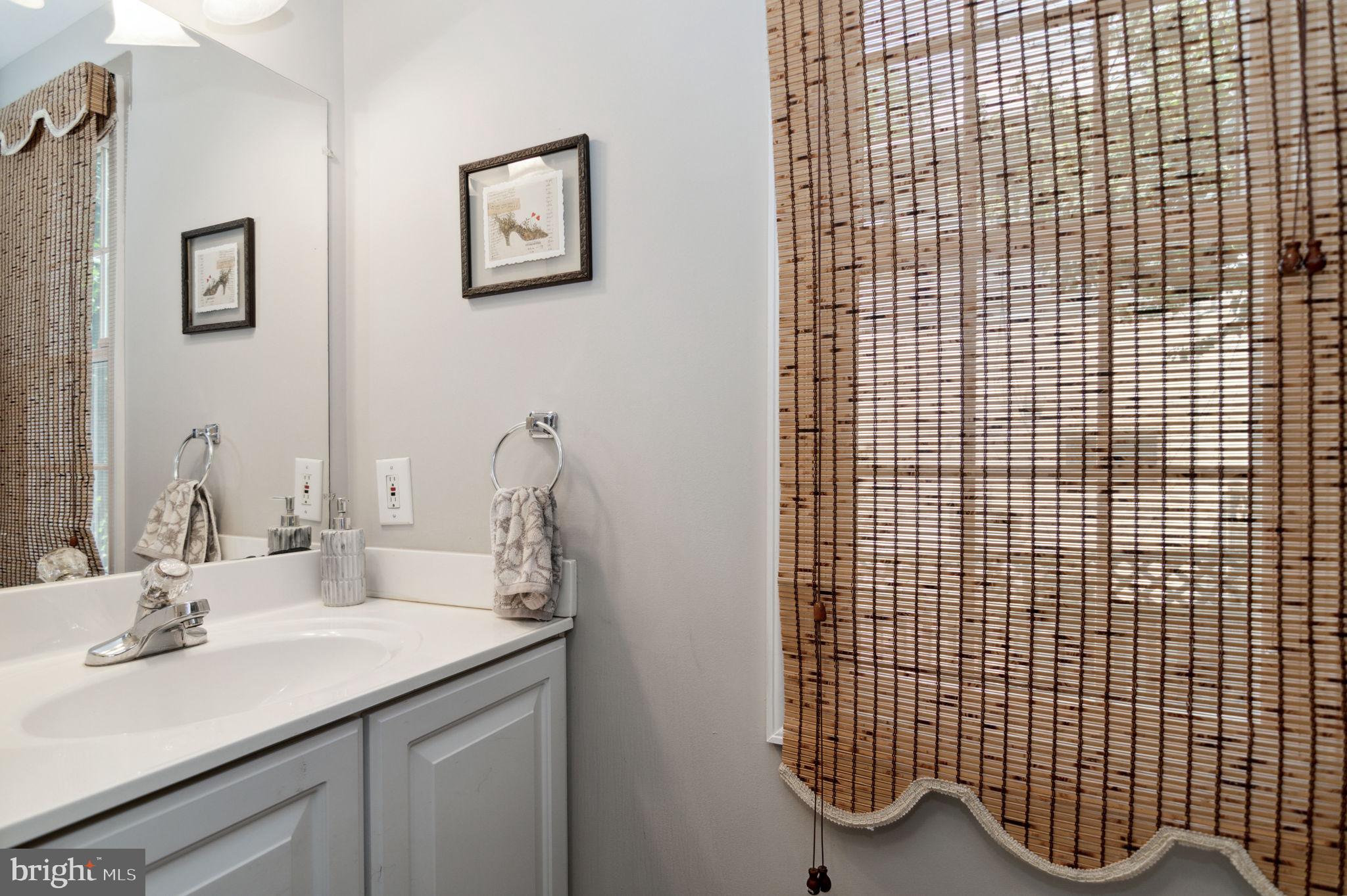 BURNING TREE VALLEY - Residential