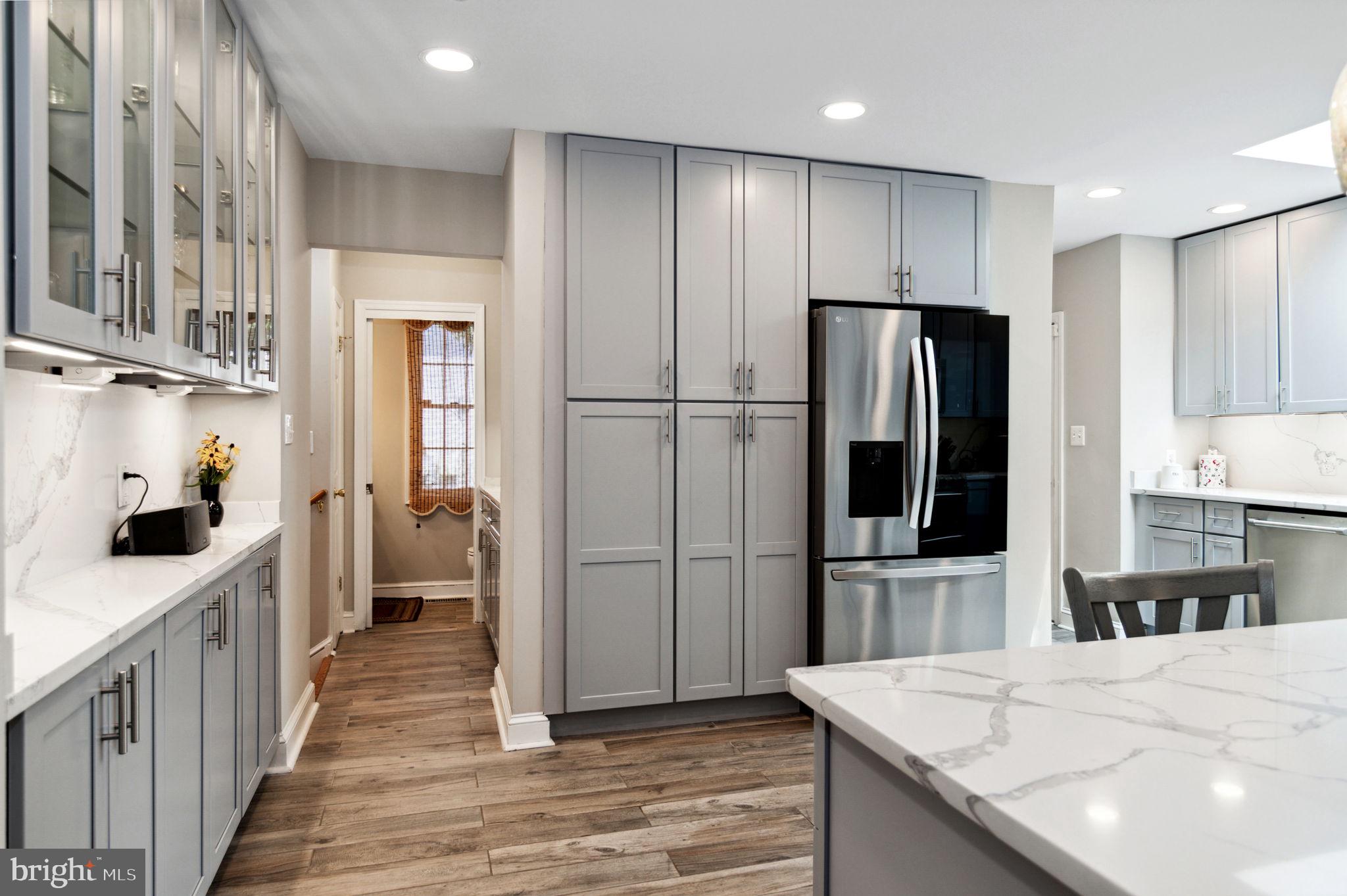 BURNING TREE VALLEY - Residential