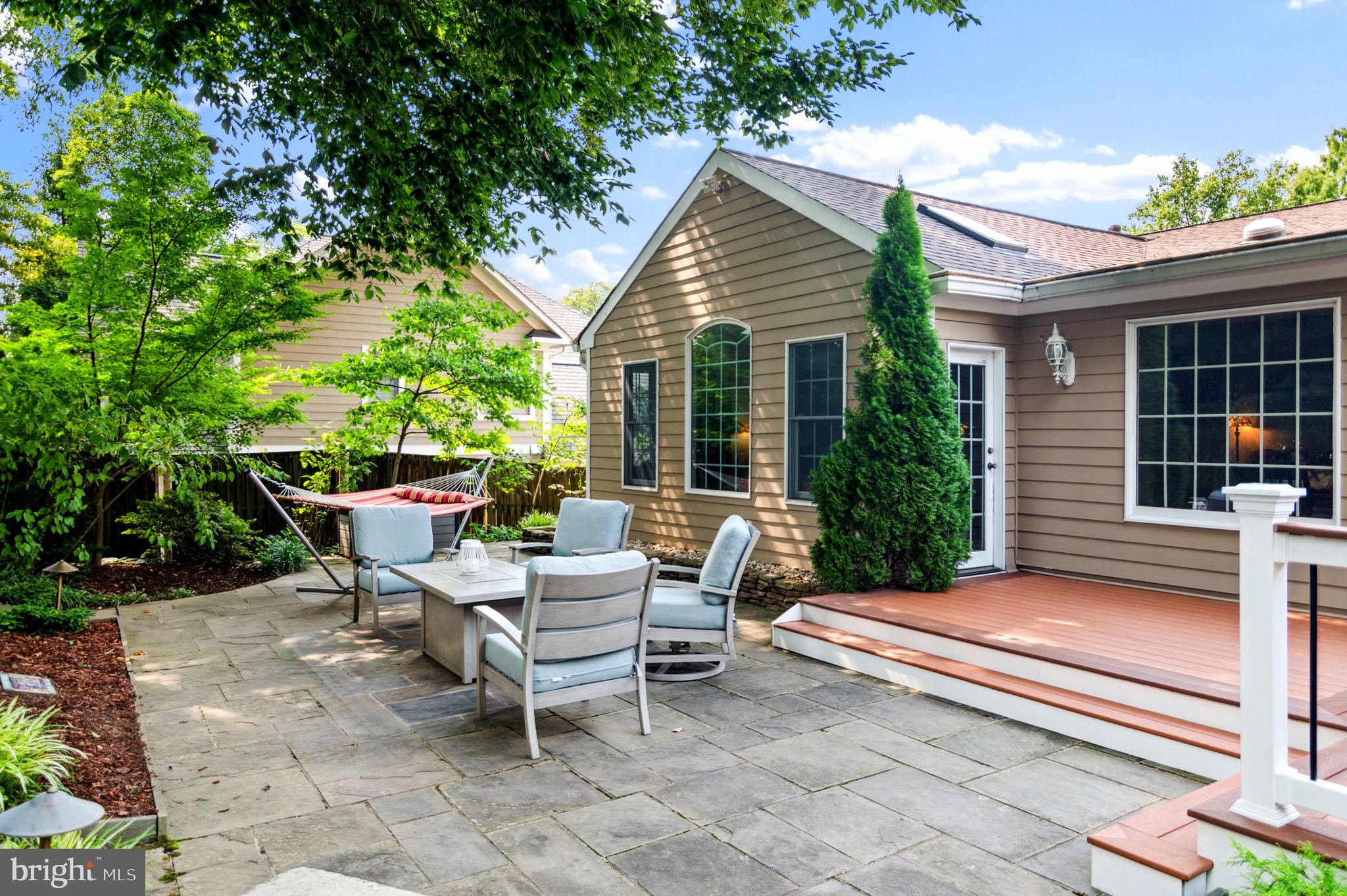 BURNING TREE VALLEY - Residential