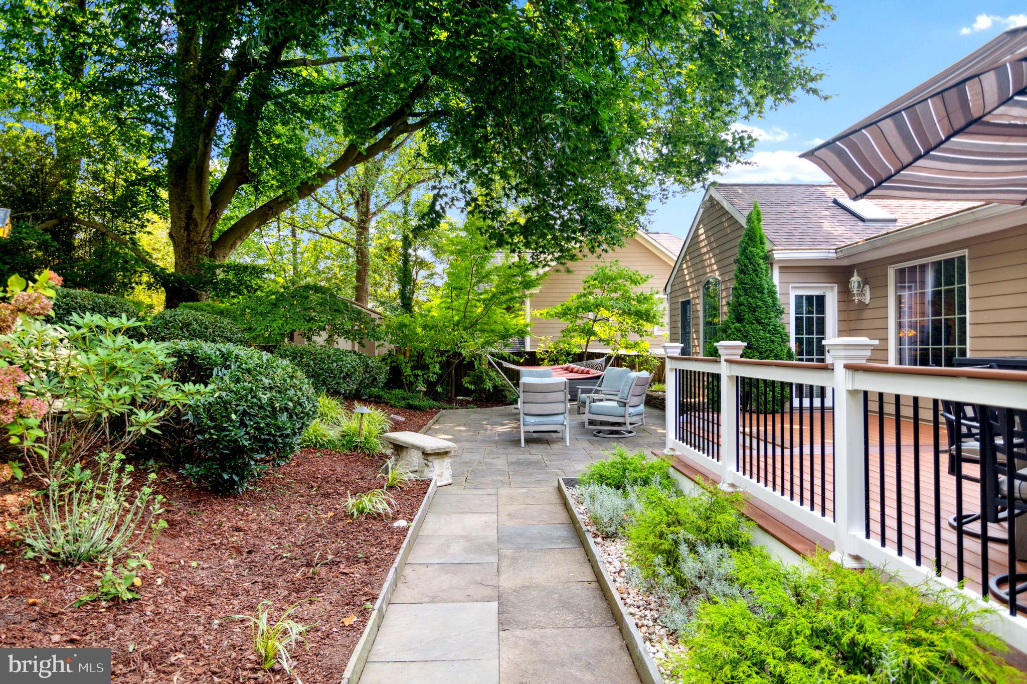 BURNING TREE VALLEY - Residential