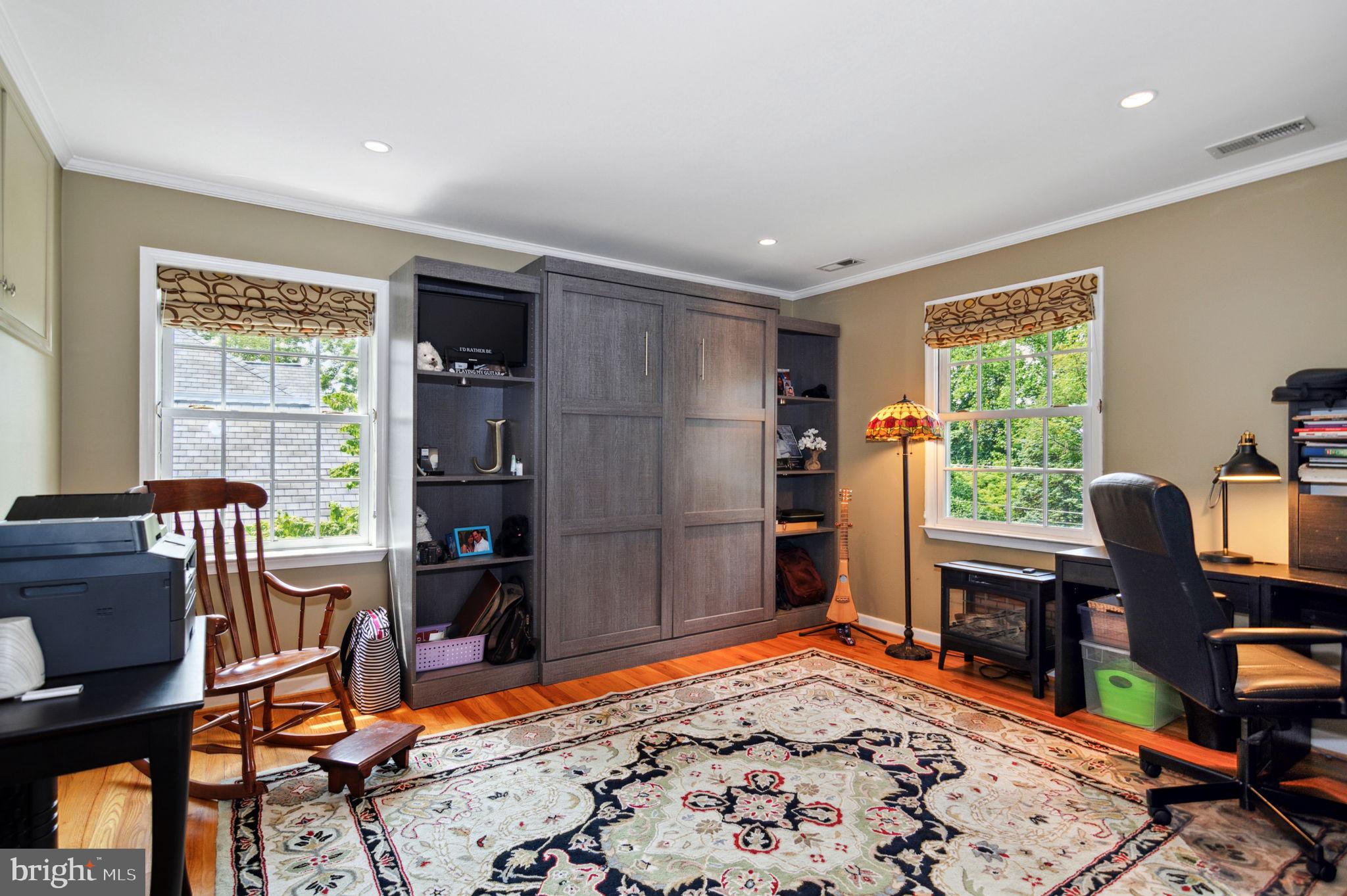 BURNING TREE VALLEY - Residential